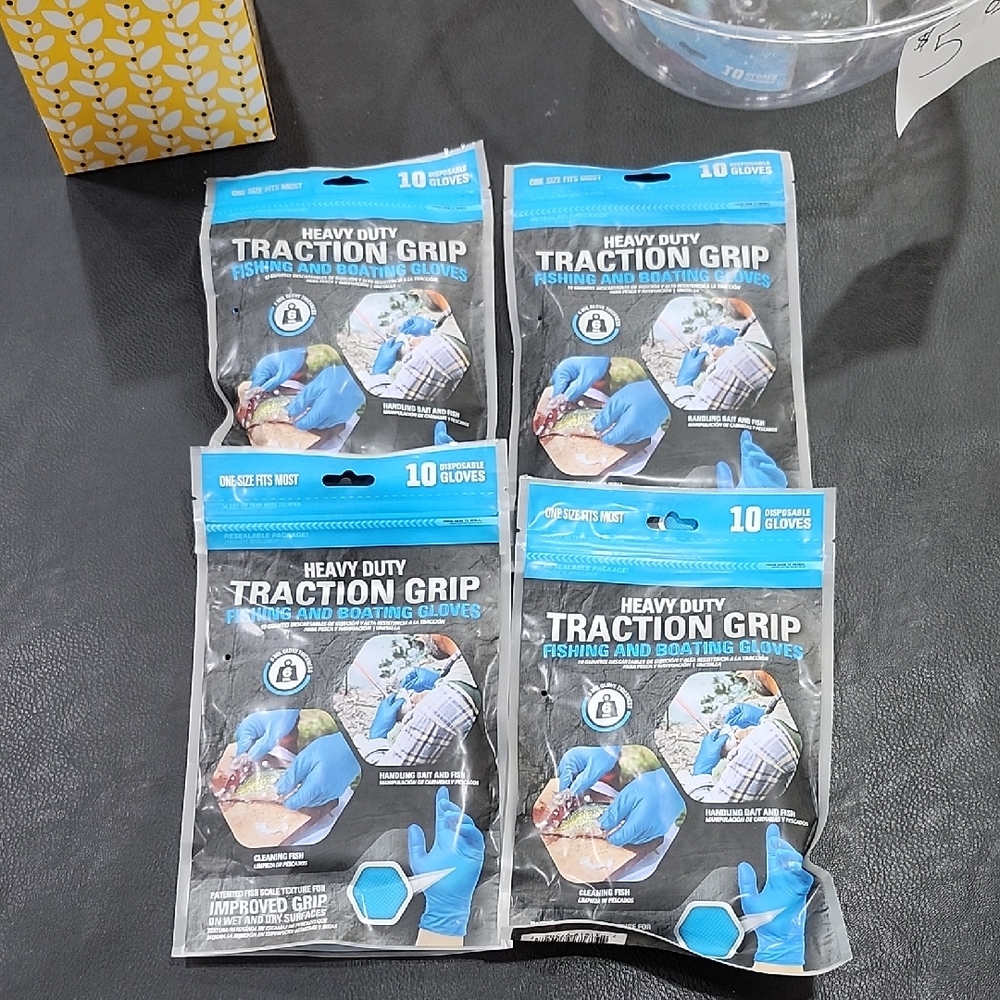 GORILLA GRIP HEAVY DUTY TRACTION GRIP FISHING and BOATING GLOVES-4 PACKS